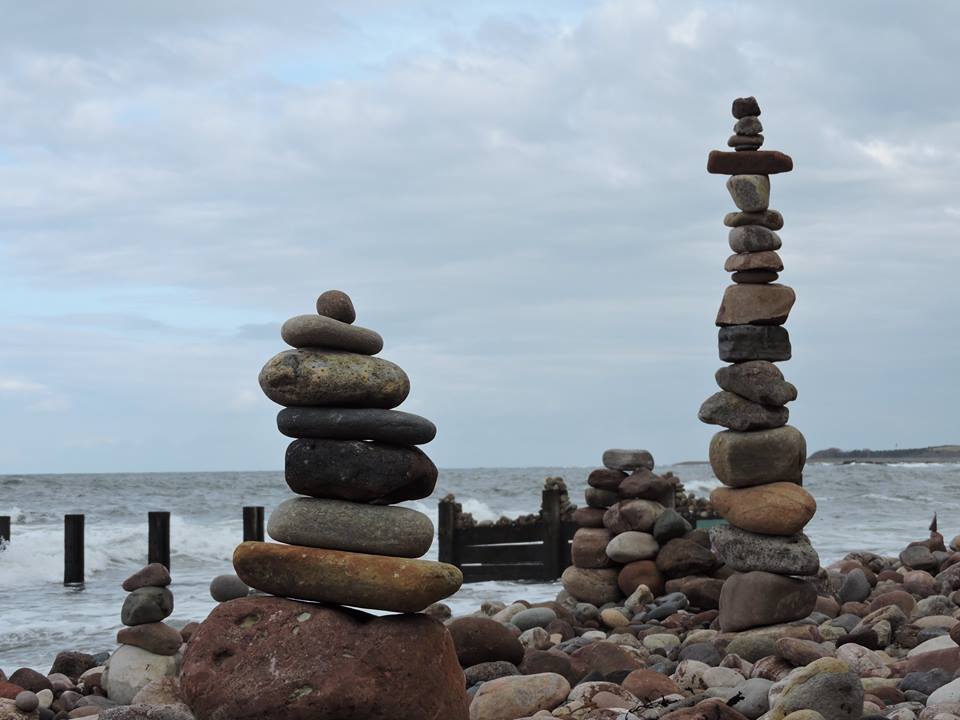 What is Stone Stacking? Stone Stacking